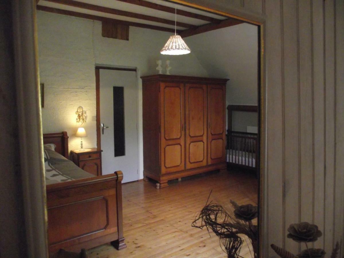 chambre campagnarde du grès rouge avec petit déj Beauval Extérieur photo